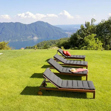 Luxurious In Italian Lakes Region With Pool Vila *