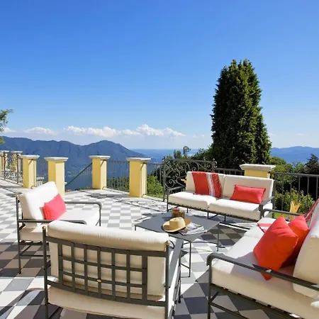 Luxurious In Italian Lakes Region With Pool *